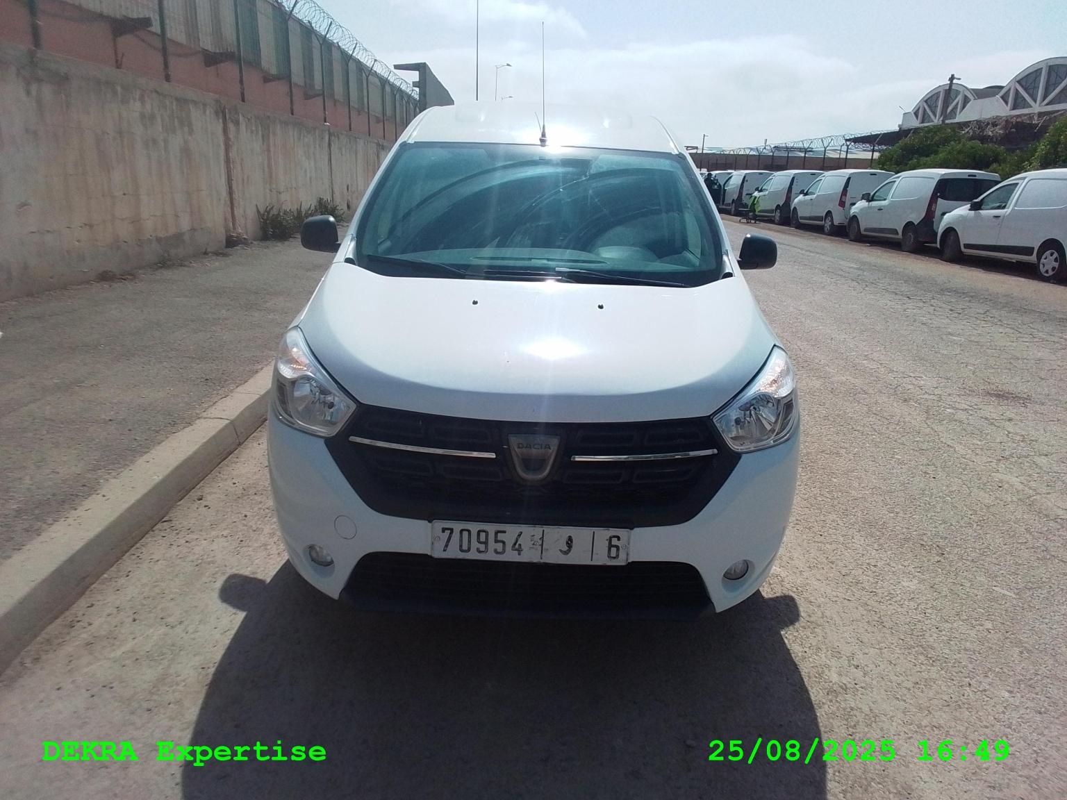 DOKKER VAN E0 1.5 DCI 1PLC